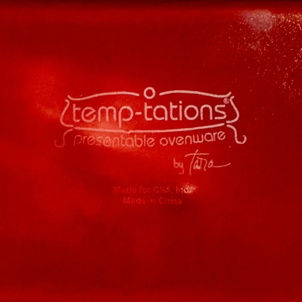 Temp-Tations by Tara Presentable Ovenware Cranberry Red Loaf Pan Wire Tray